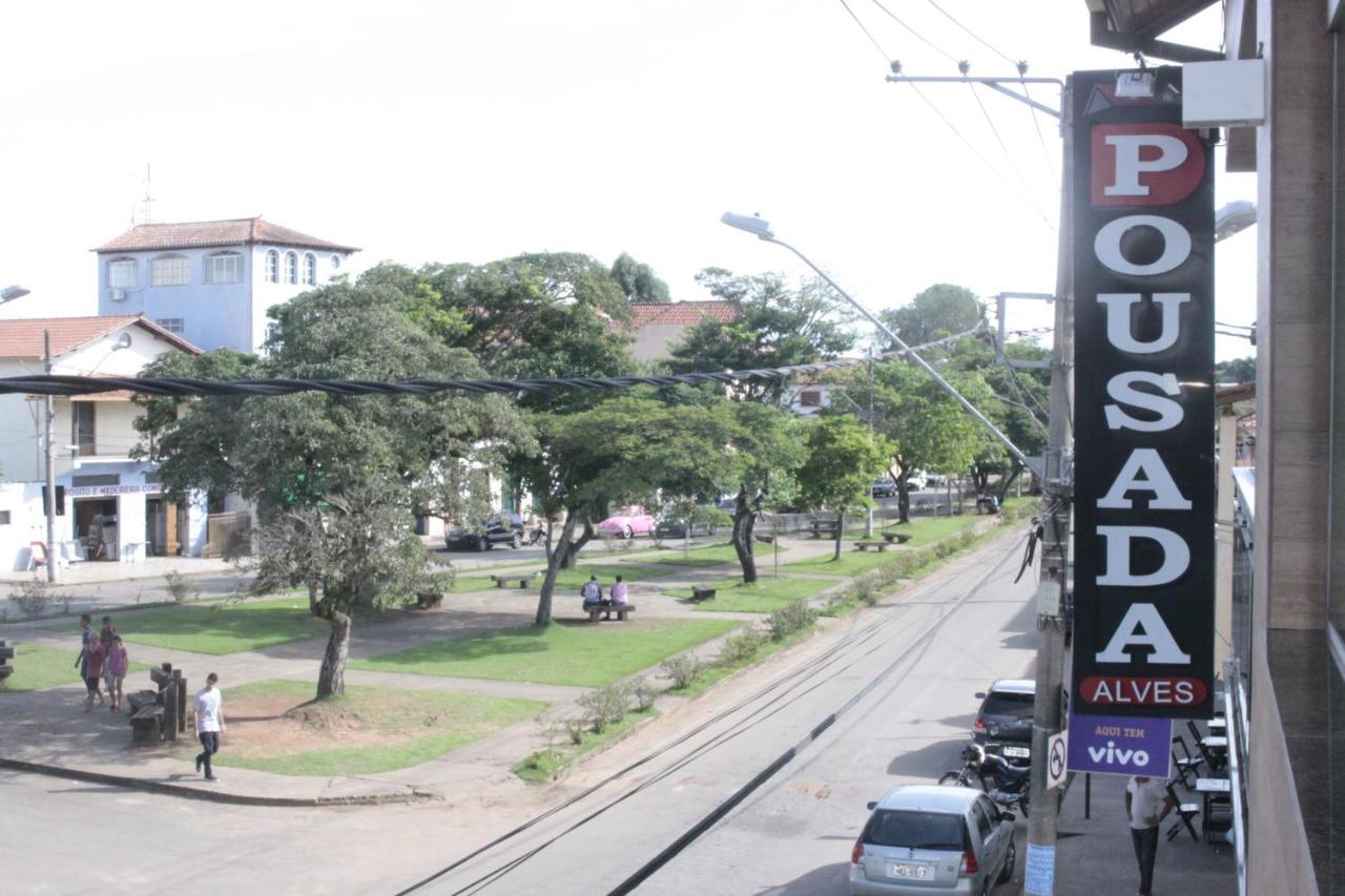 Pousada Alves São Brás do Suaçuí Exterior foto